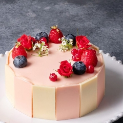 �j���̃��[�Y�u�[�P 䕃z���C�g�V���R��